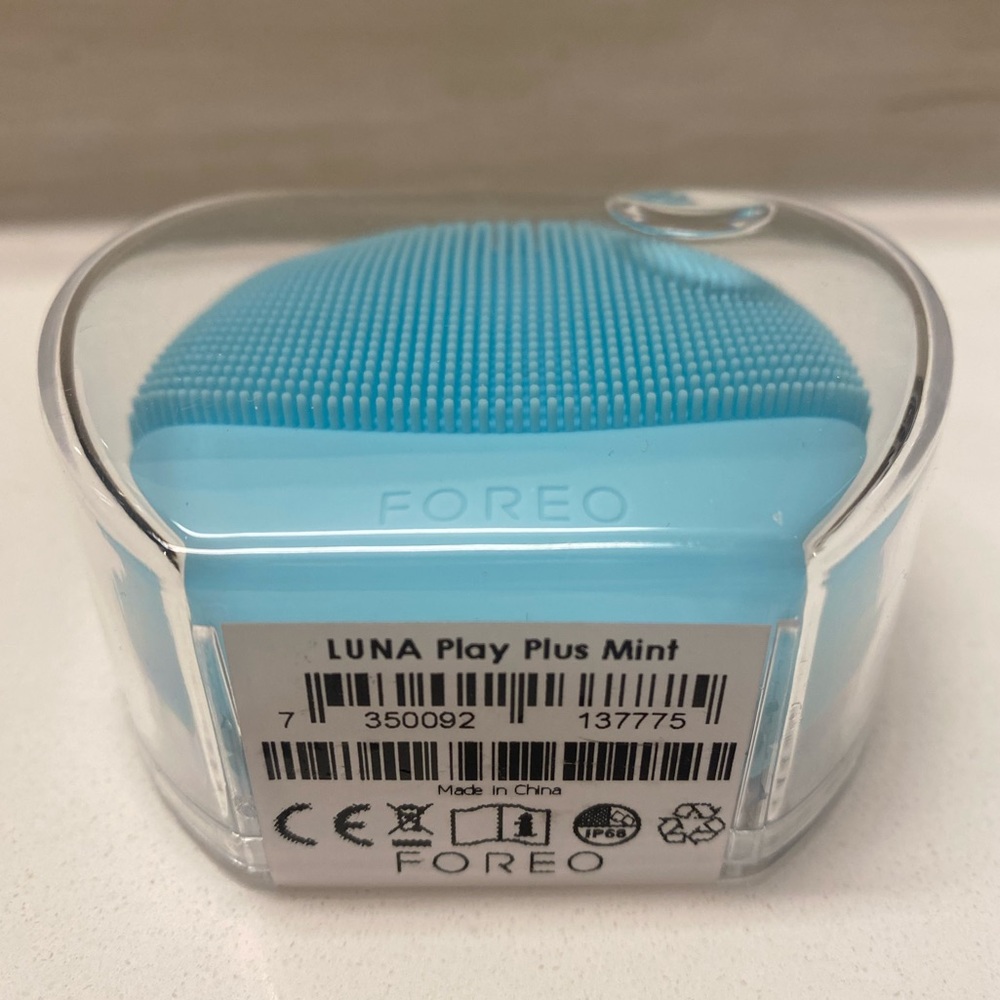 Foreo Luna Play Plus
